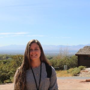 Meet your Posher, Kenzie